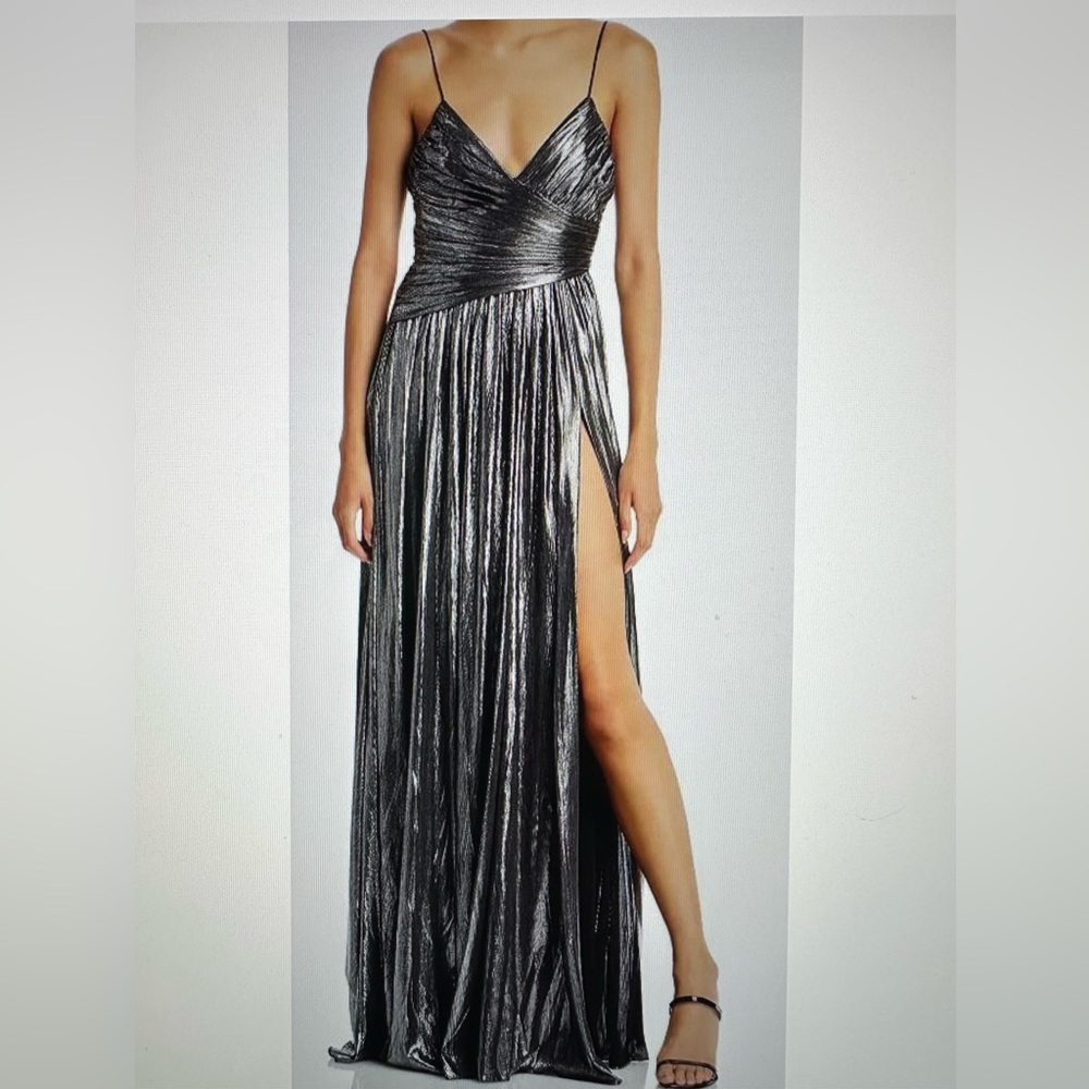 New with tags Retrofete Doss dress size XS!! Stunning